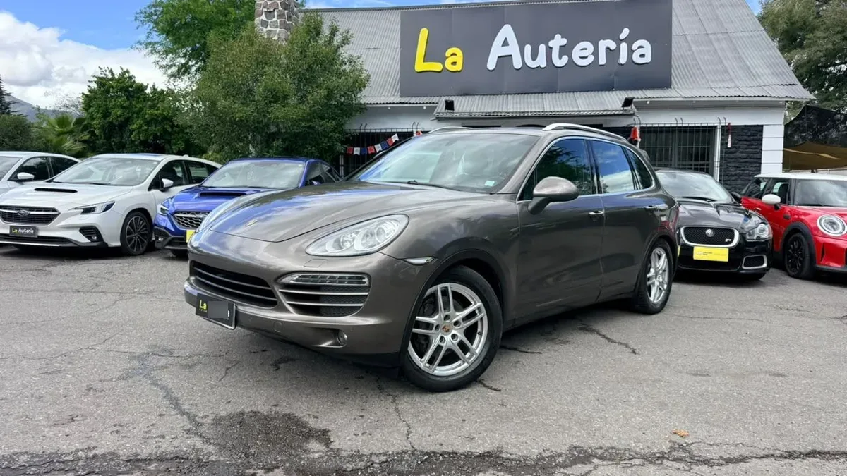 Porsche Cayenne V6 año 2014