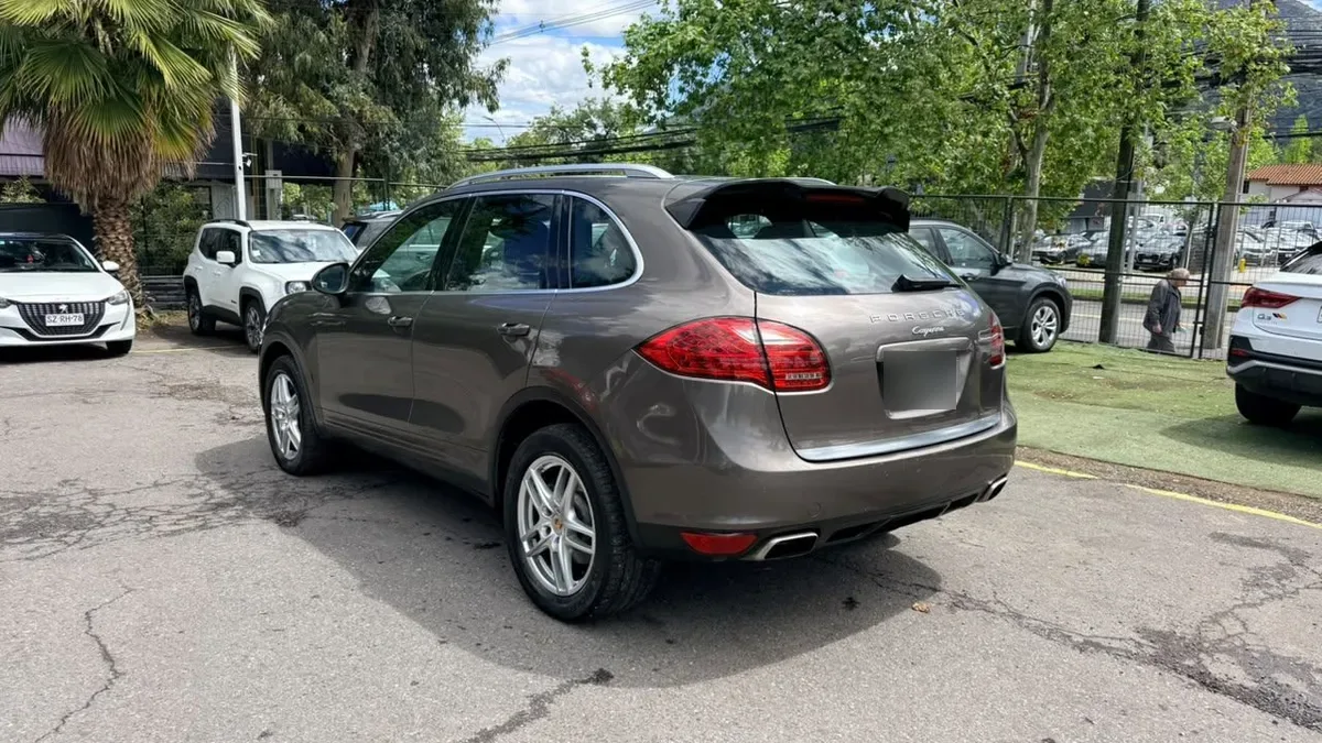 Porsche Cayenne V6 año 2014