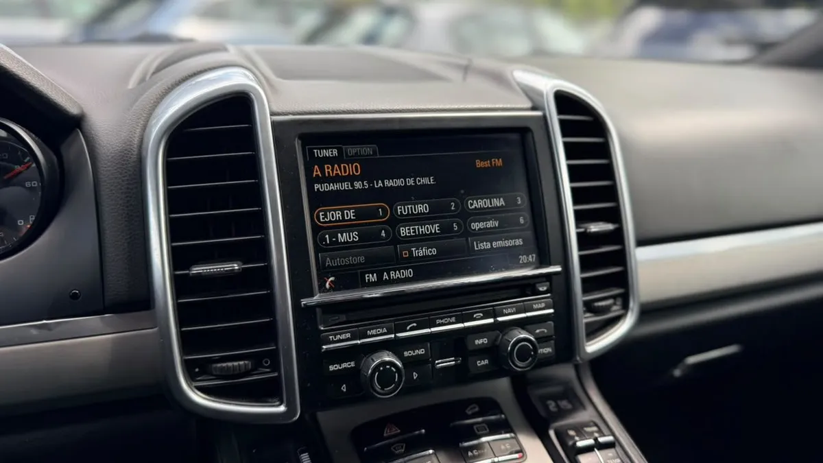 Porsche Cayenne V6 año 2014