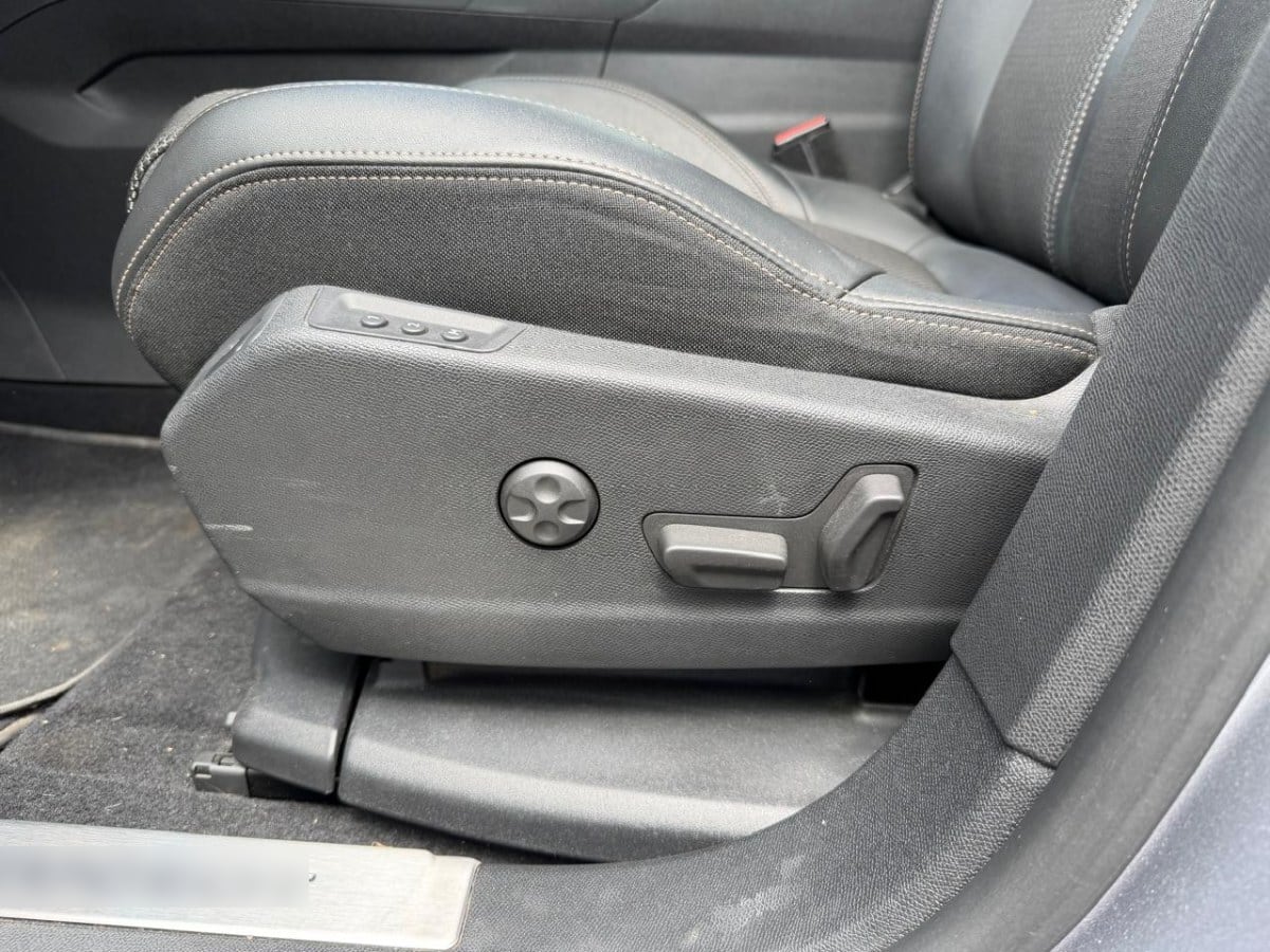 Peugeot 3008 Gt 1.5 Hdi 130 año 2022