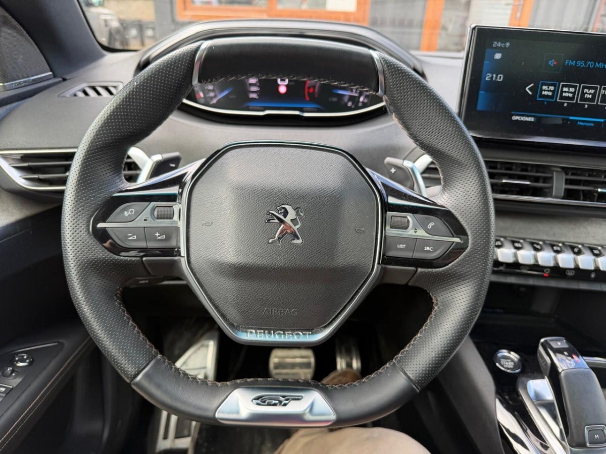 Peugeot 3008 Gt 1.5 Hdi 130 año 2022