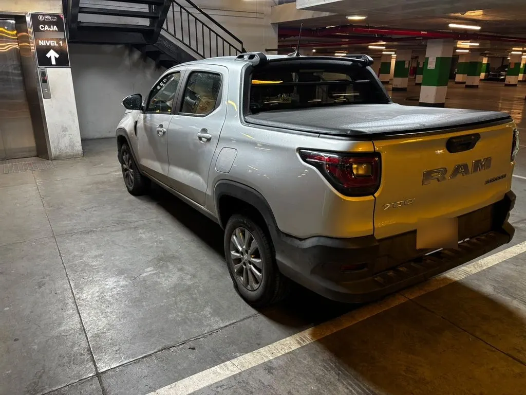 Ram 700 Bighorn Dcab 1.3 Mt año 2026