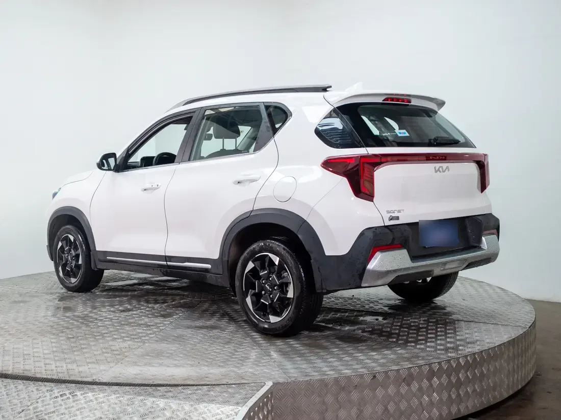 Kia Sonet 1.5 Ex Mt año 2024