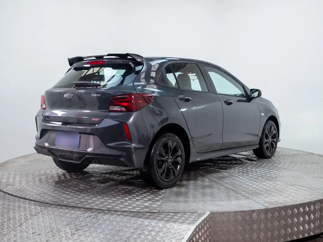 Chevrolet Onix 1.0 Hb Rs Mt año 2024