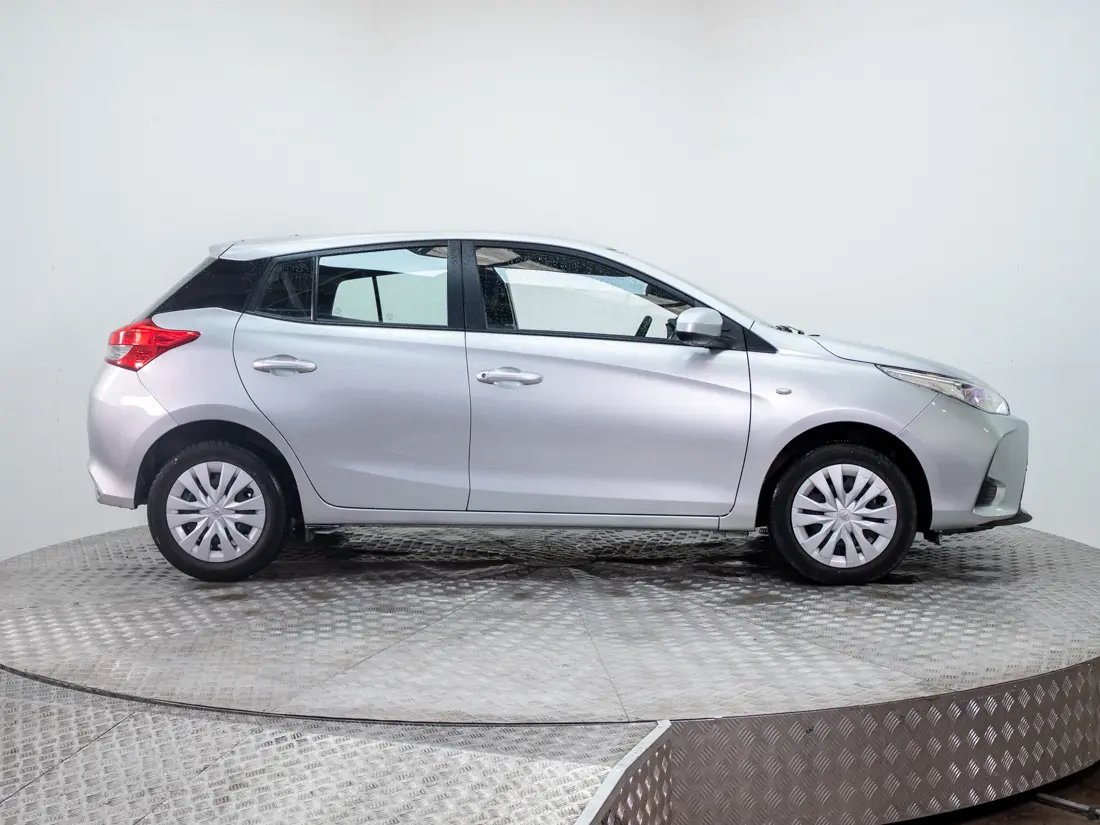 Toyota Yaris Yaris 1.5 Sport Gle Mt año 2022