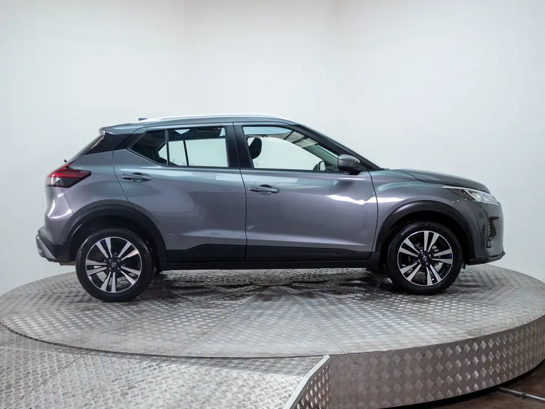 Nissan Kicks 1.6 Play Advance At año 2025