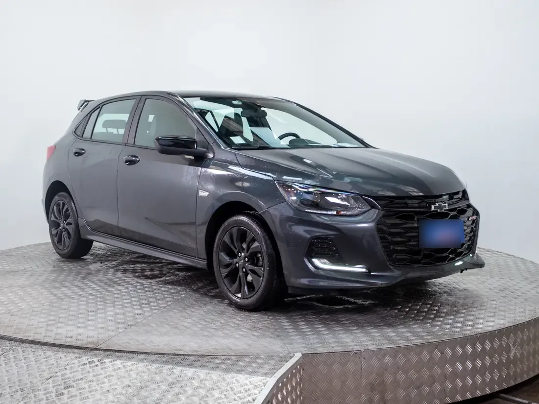 Chevrolet Onix 1.0 Hb Rs Mt año 2024