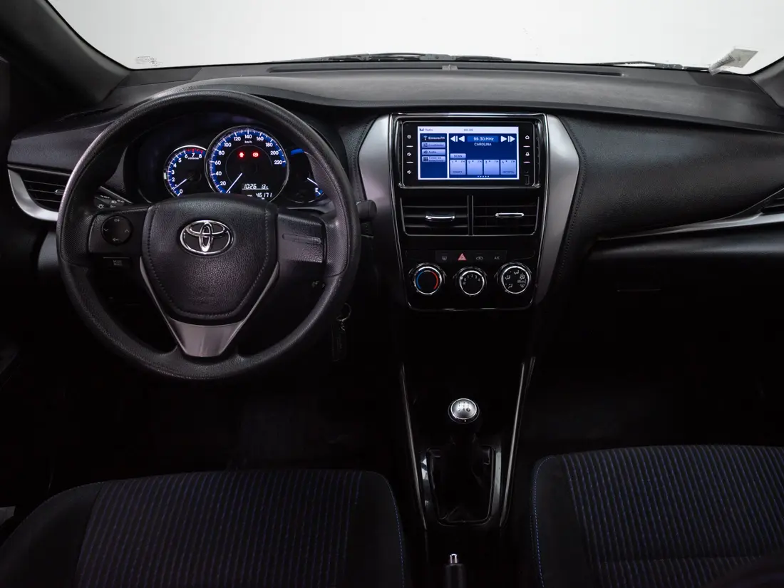 Toyota Yaris Yaris 1.5 Sport Gle Mt año 2022