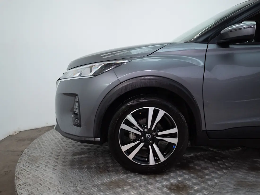 Nissan Kicks 1.6 Play Advance At año 2025
