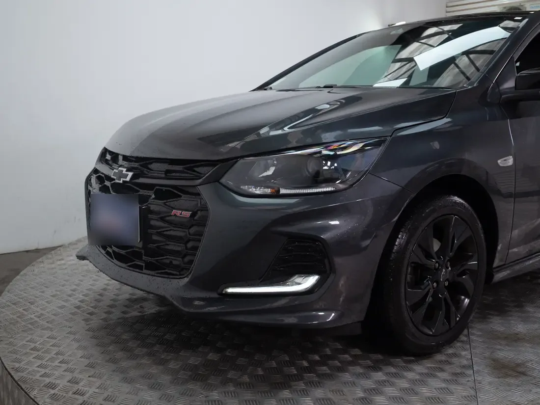 Chevrolet Onix 1.0 Hb Rs Mt año 2024