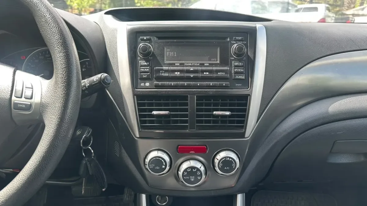 Subaru Forester 2.0 Aut año 2012