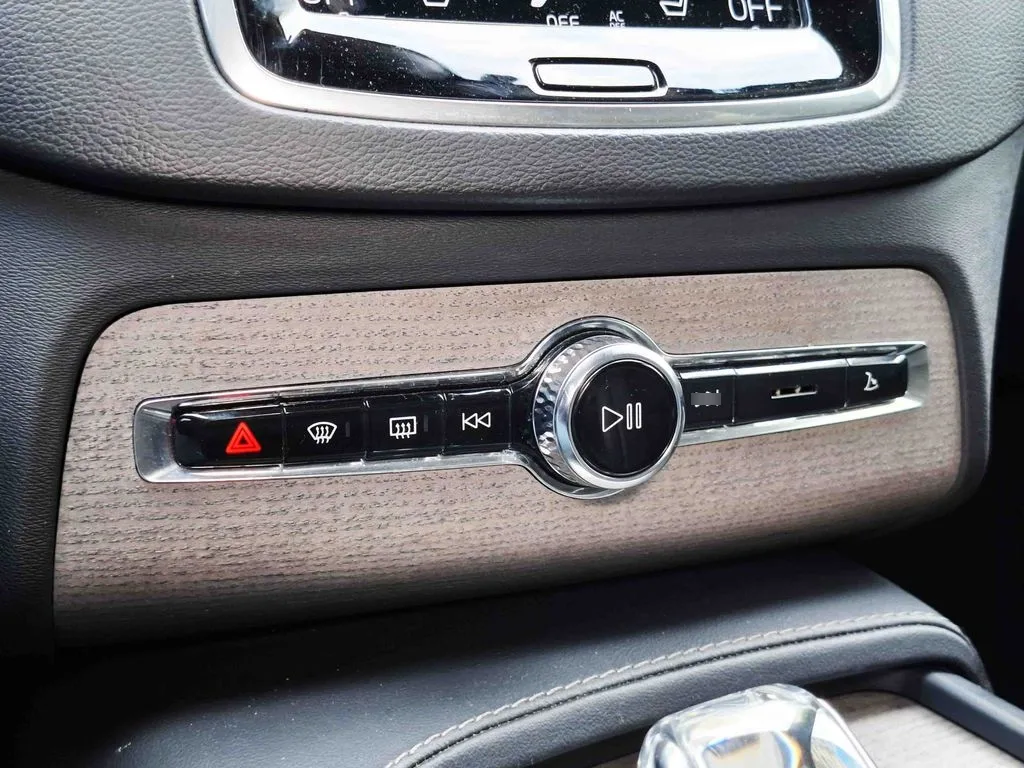 Volvo Xc90 Ii T8 4x4 2.0 Aut año 2022