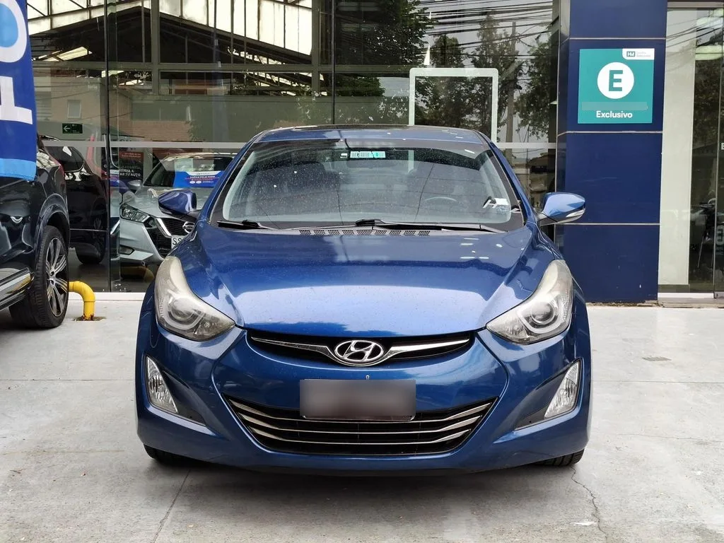 Hyundai Elantra Gls 1.8 At año 2014