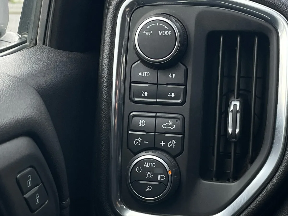 Chevrolet SILVERADO 3.0 Cc Ltz At 4x4 Diesel año 2020