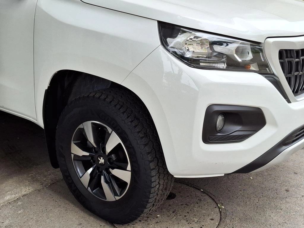 Peugeot Landtrek Blue Hdi 180 4x4 2.2 año 2023