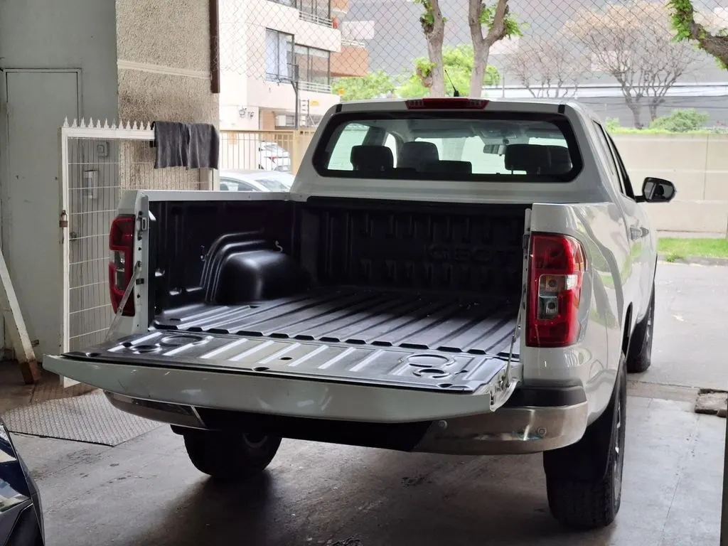 Peugeot Landtrek Blue Hdi 180 4x4 2.2 año 2023