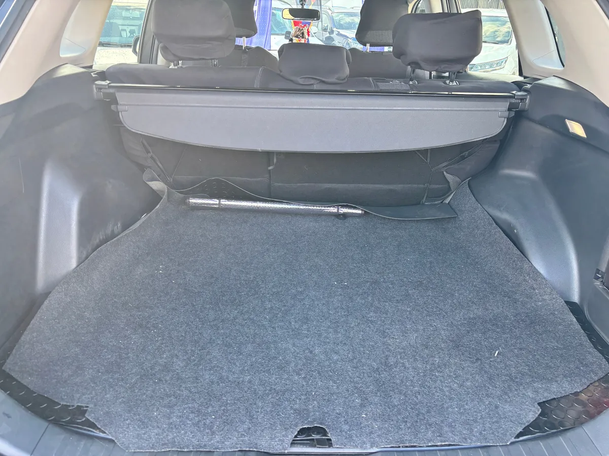 TOYOTA RAV4 2.0 Le Mt año 2022