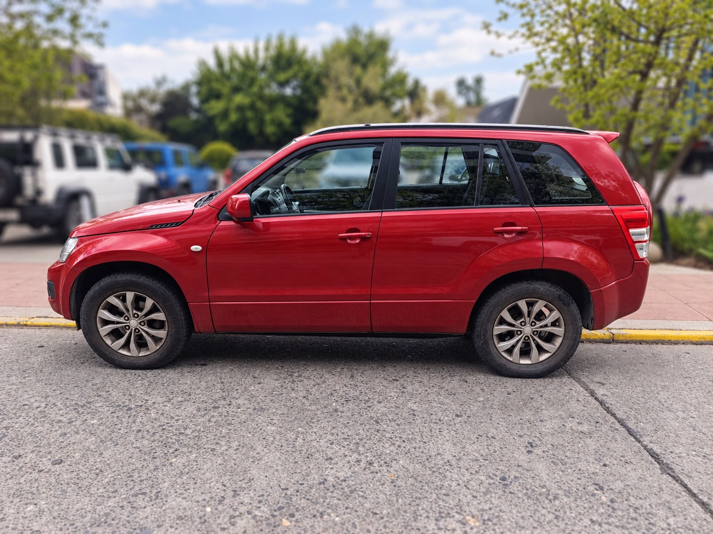 Suzuki Grand Nomade At Glx Sport año 2014