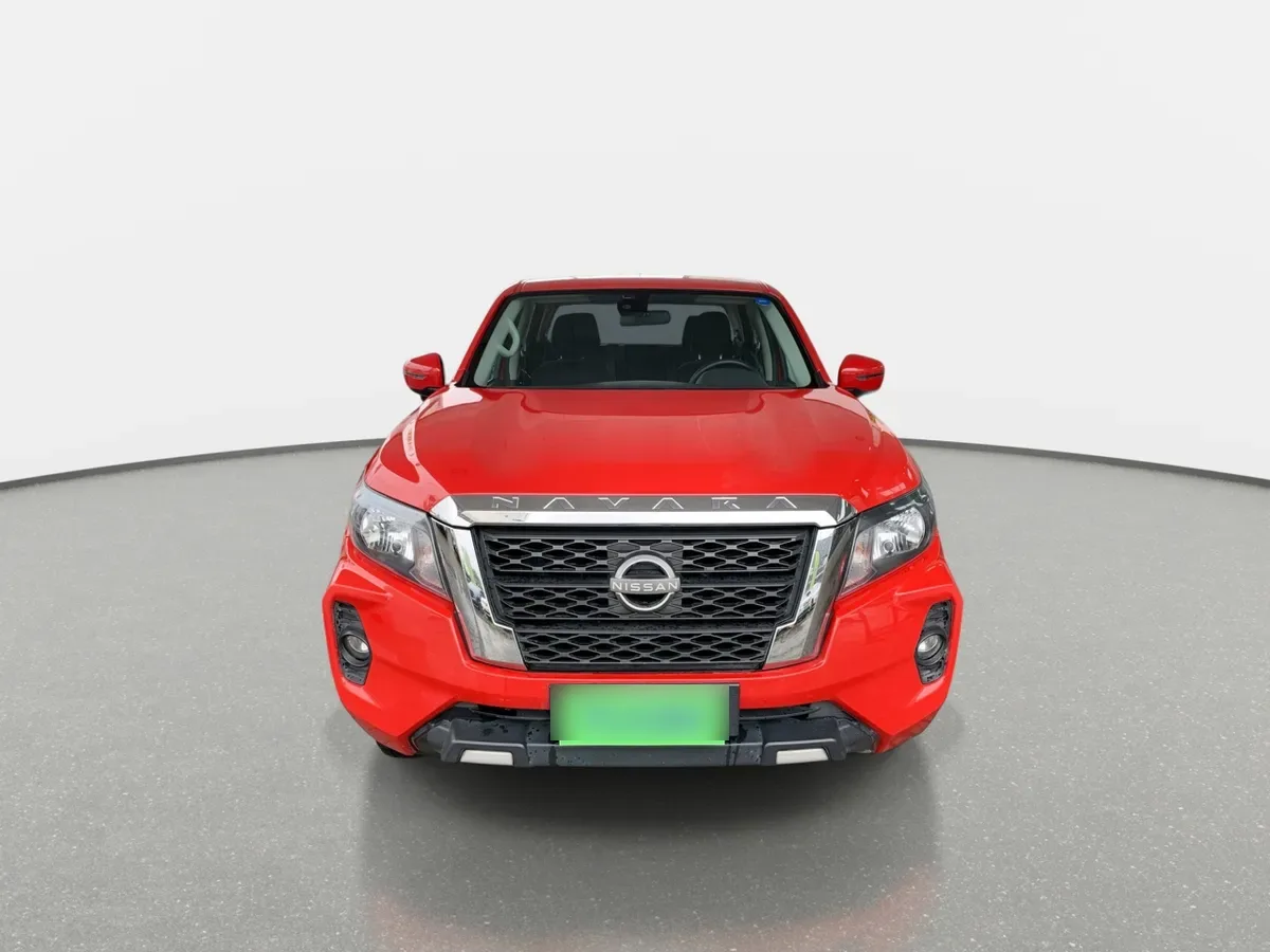 Nissan Navara 2.3d Xe Diesel 4x2 Dob.cab. Mt 4p año 2024