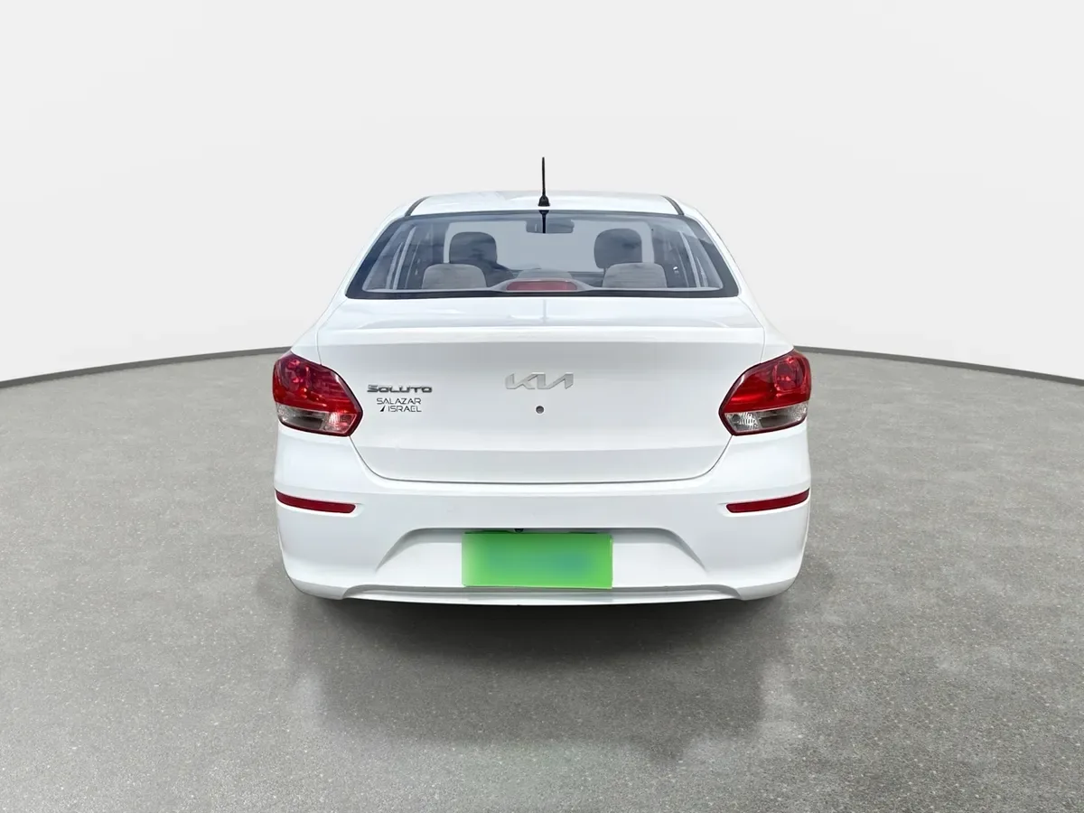 Kia Soluto 1.4 Lx 4x2 Mt 4p año 2022