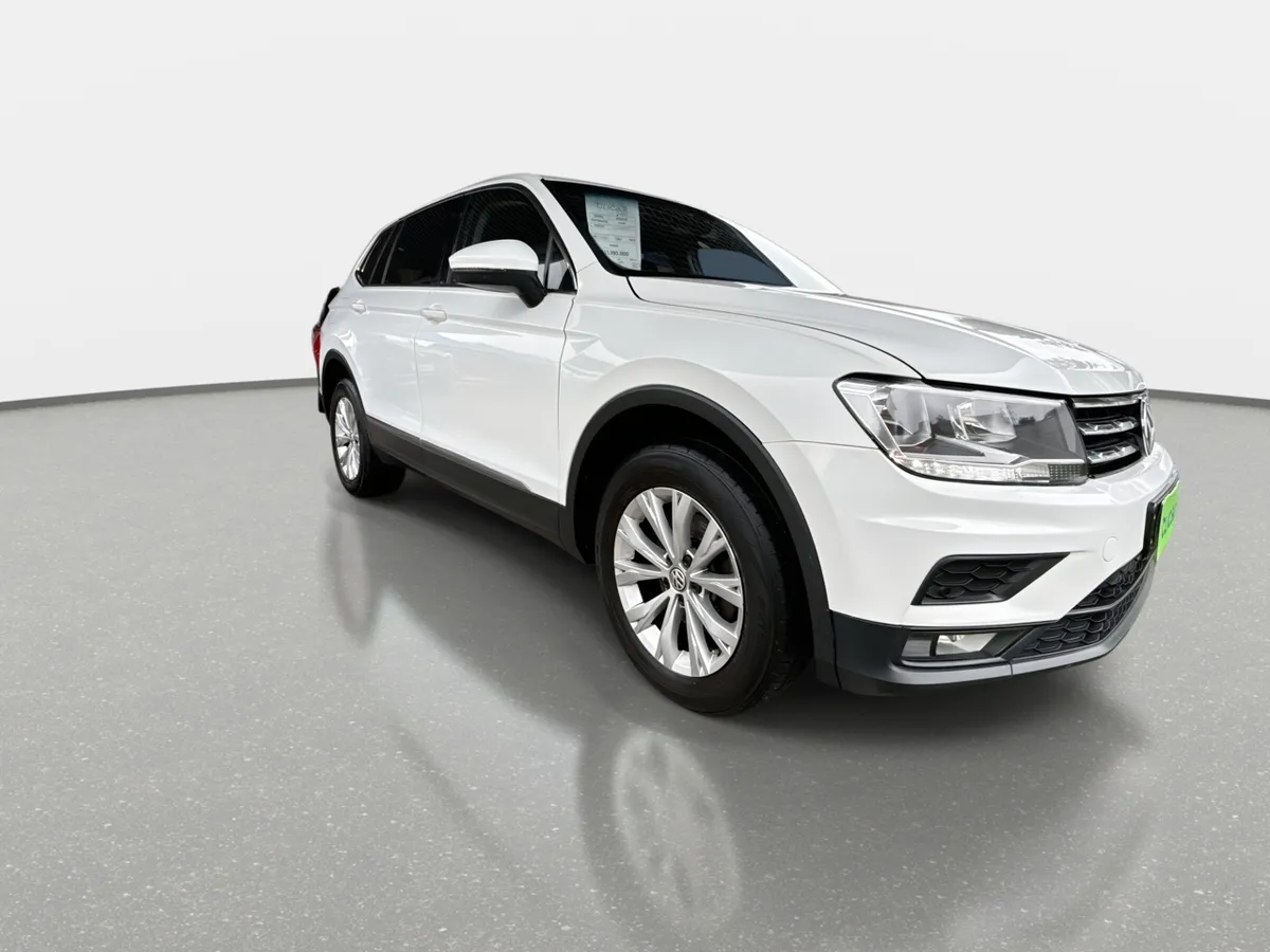 Volkswagen Tiguan 1.4 Tsi Comfortline 4x2 At 5p año 2018