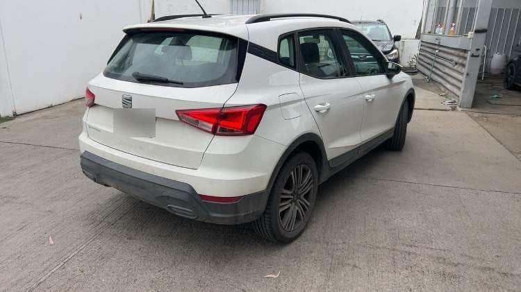 Seat Arona 1.0 Tsi Style 4x2 At 5p año 2023
