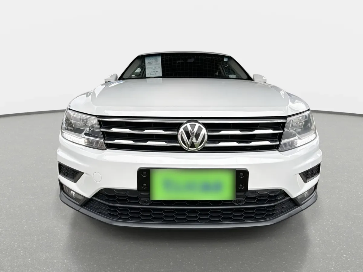 Volkswagen Tiguan 1.4 Tsi Comfortline 4x2 At 5p año 2018