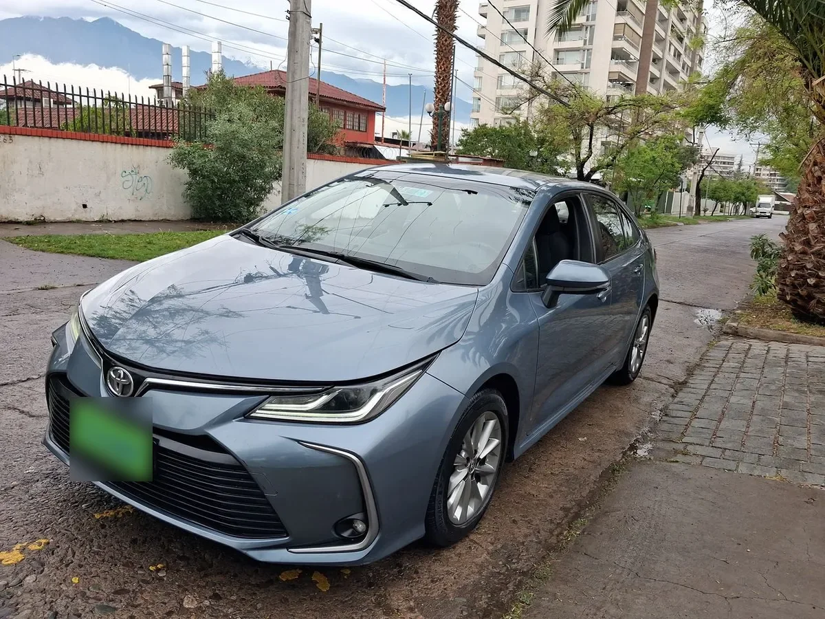 Toyota Corolla 2.0 Xei 4x2 Cvt At 4p año 2022