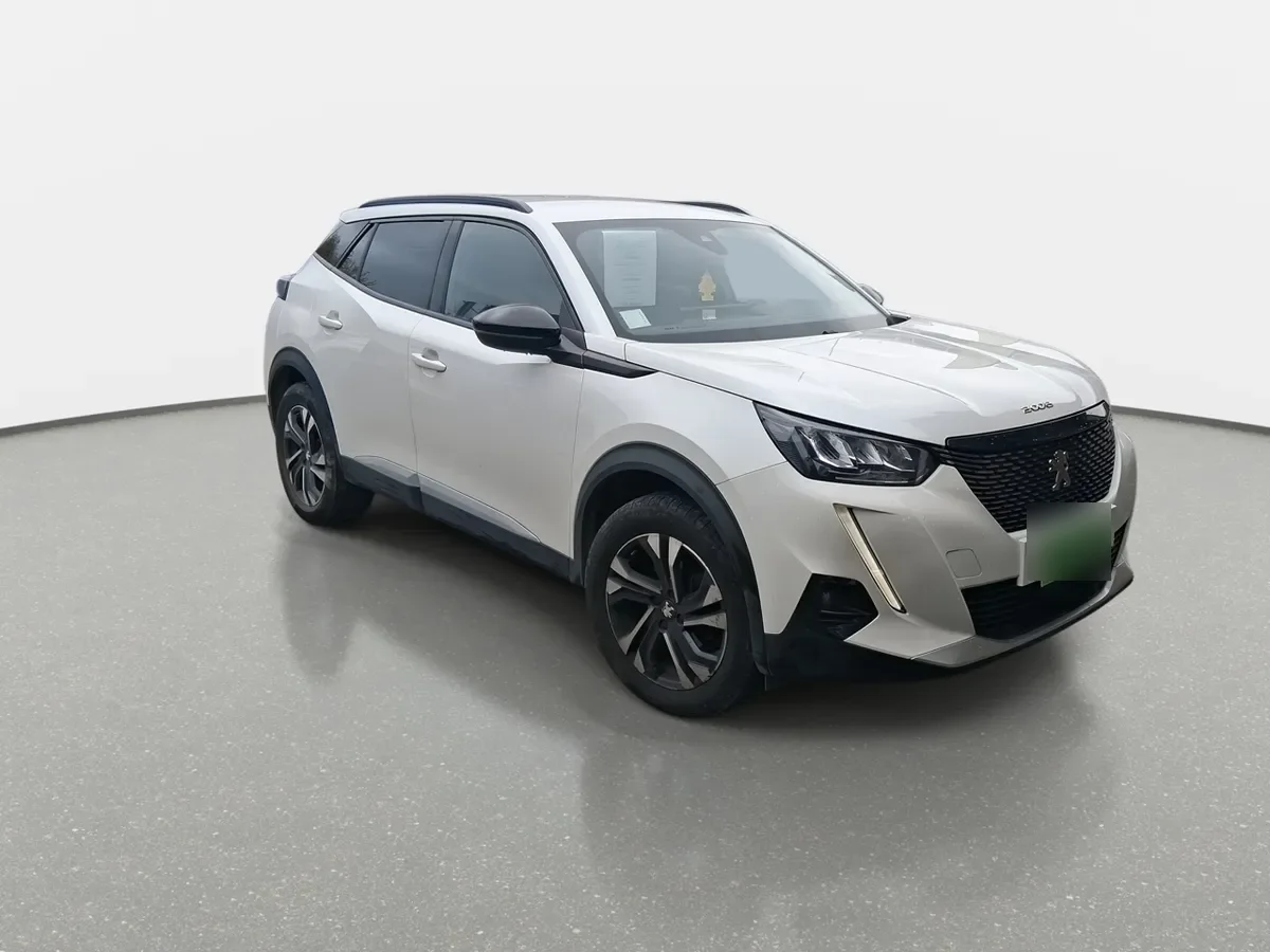 Peugeot 2008 1.2 Allure Puretech 130 4x2 At 5p año 2022