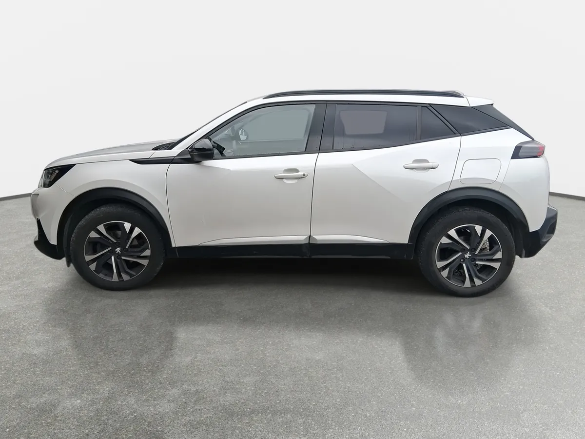 Peugeot 2008 1.2 Allure Puretech 130 4x2 At 5p año 2022