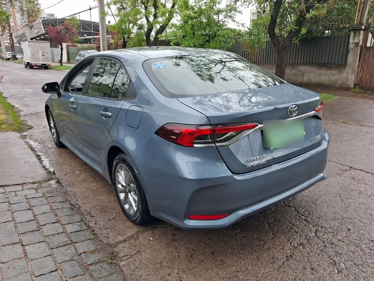 Toyota Corolla 2.0 Xei 4x2 Cvt At 4p año 2022