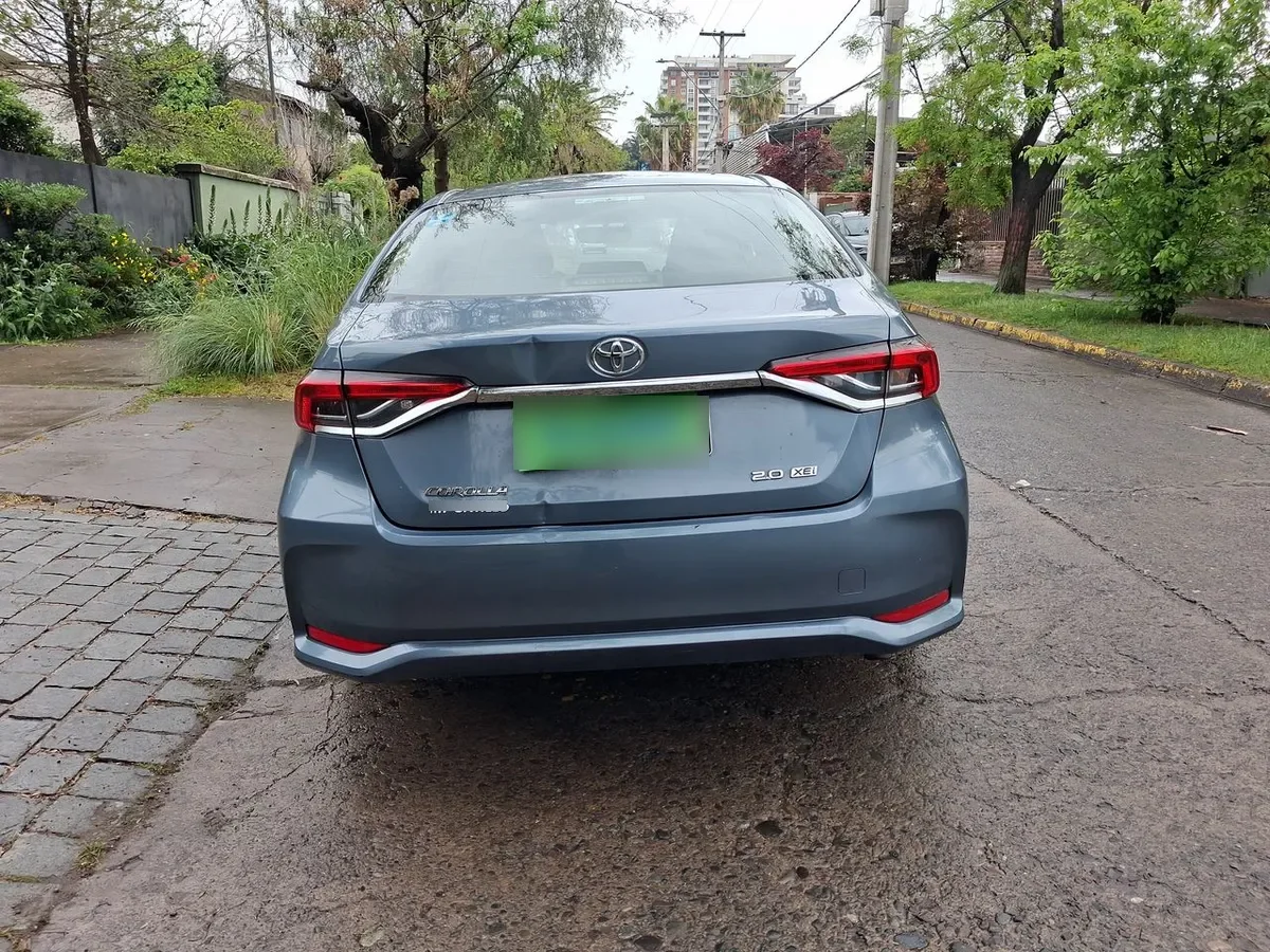 Toyota Corolla 2.0 Xei 4x2 Cvt At 4p año 2022