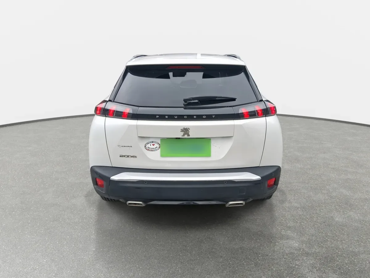 Peugeot 2008 1.2 Allure Puretech 130 4x2 At 5p año 2022