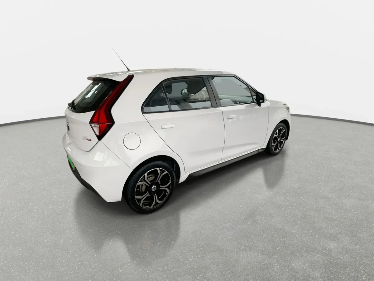 MG 3 1.5 Comfort 4x2 Hb Mt 5p año 2021