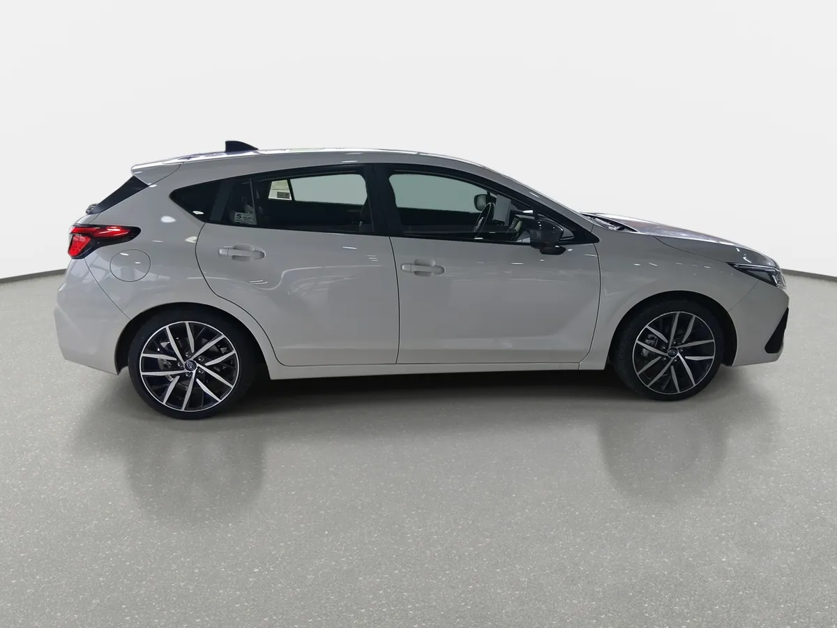Subaru Impreza 2.0 Awd Cvt At 5p año 2026
