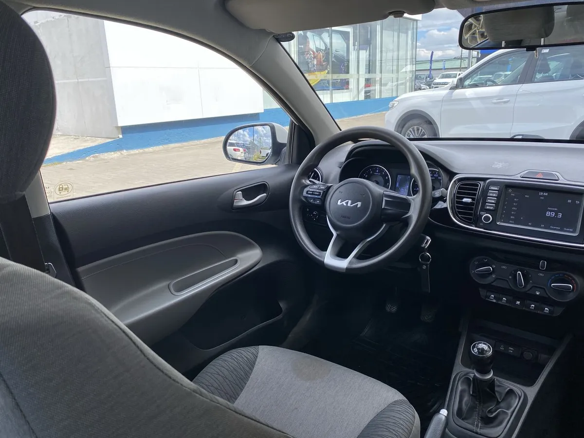 Kia Soluto 1.4 Lx 4x2 Mt 4p año 2022