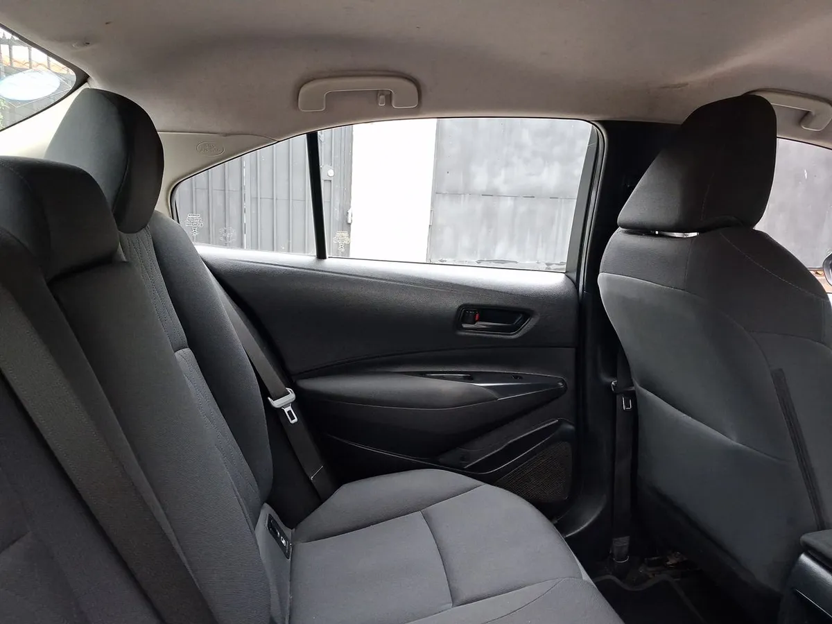Toyota Corolla 2.0 Xei 4x2 Cvt At 4p año 2022