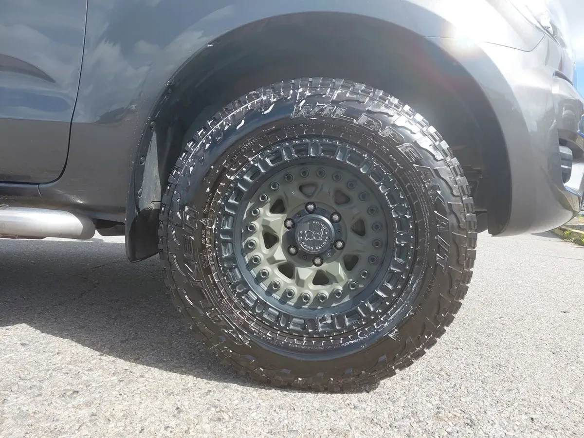 Ford Ranger 2.5 Xlt Euro 6 4x2 Dob. Cab. Mt 4p año 2023