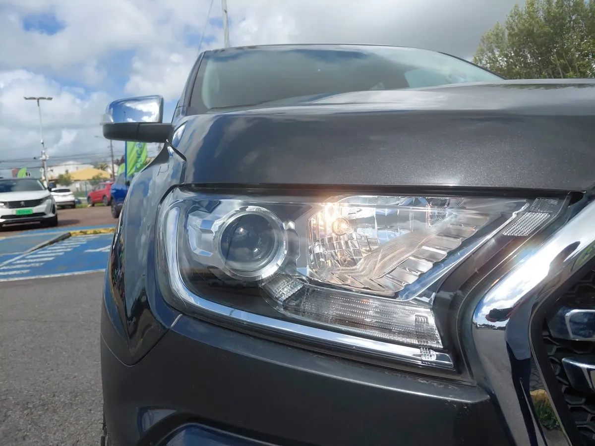 Ford Ranger 2.5 Xlt Euro 6 4x2 Dob. Cab. Mt 4p año 2023