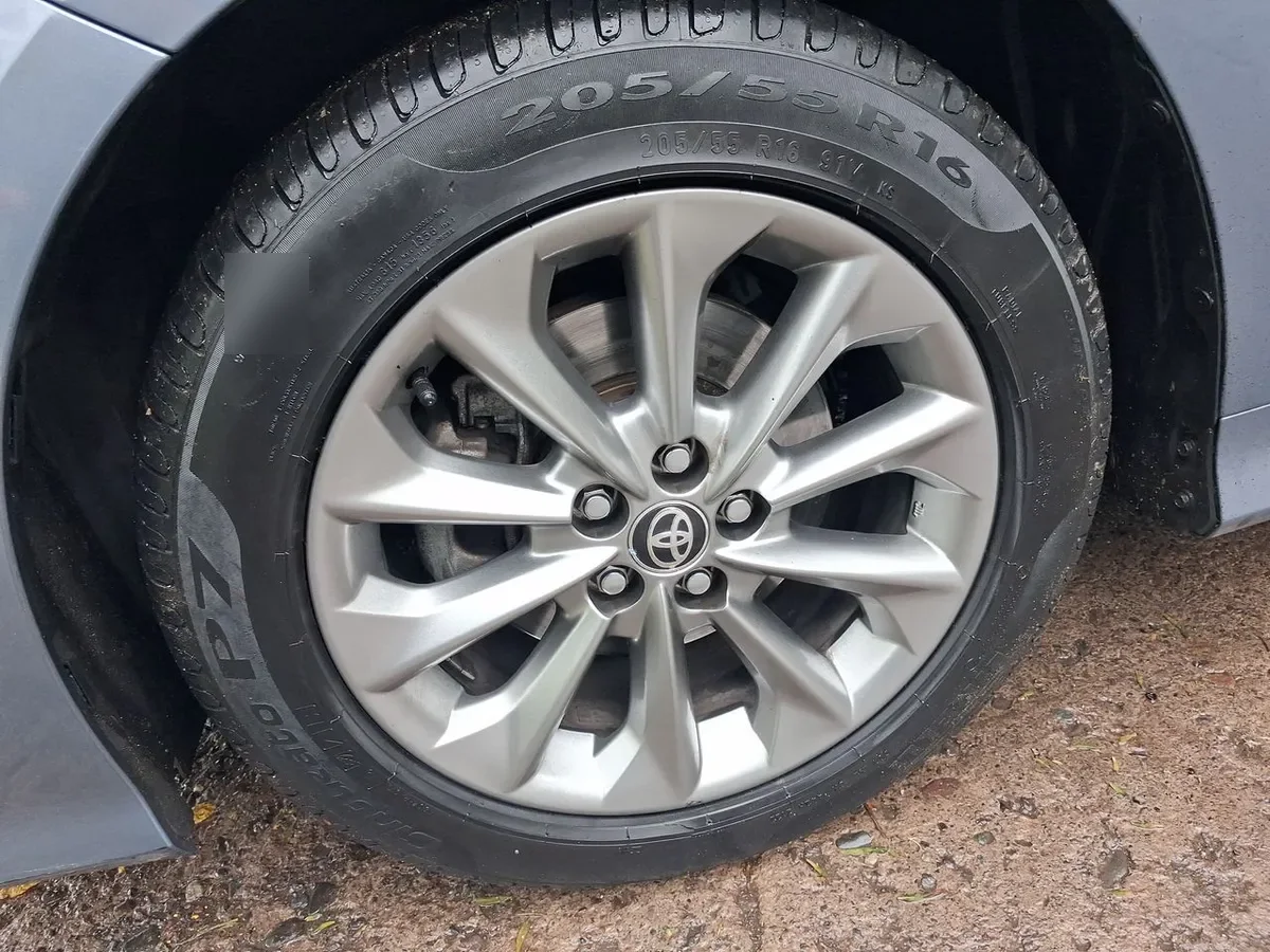 Toyota Corolla 2.0 Xei 4x2 Cvt At 4p año 2022