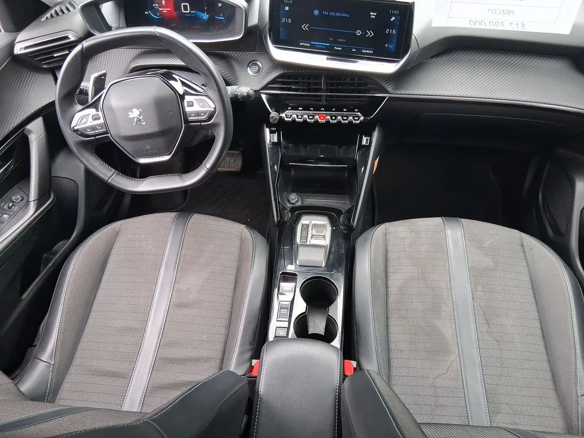 Peugeot 2008 1.2 Allure Puretech 130 4x2 At 5p año 2022
