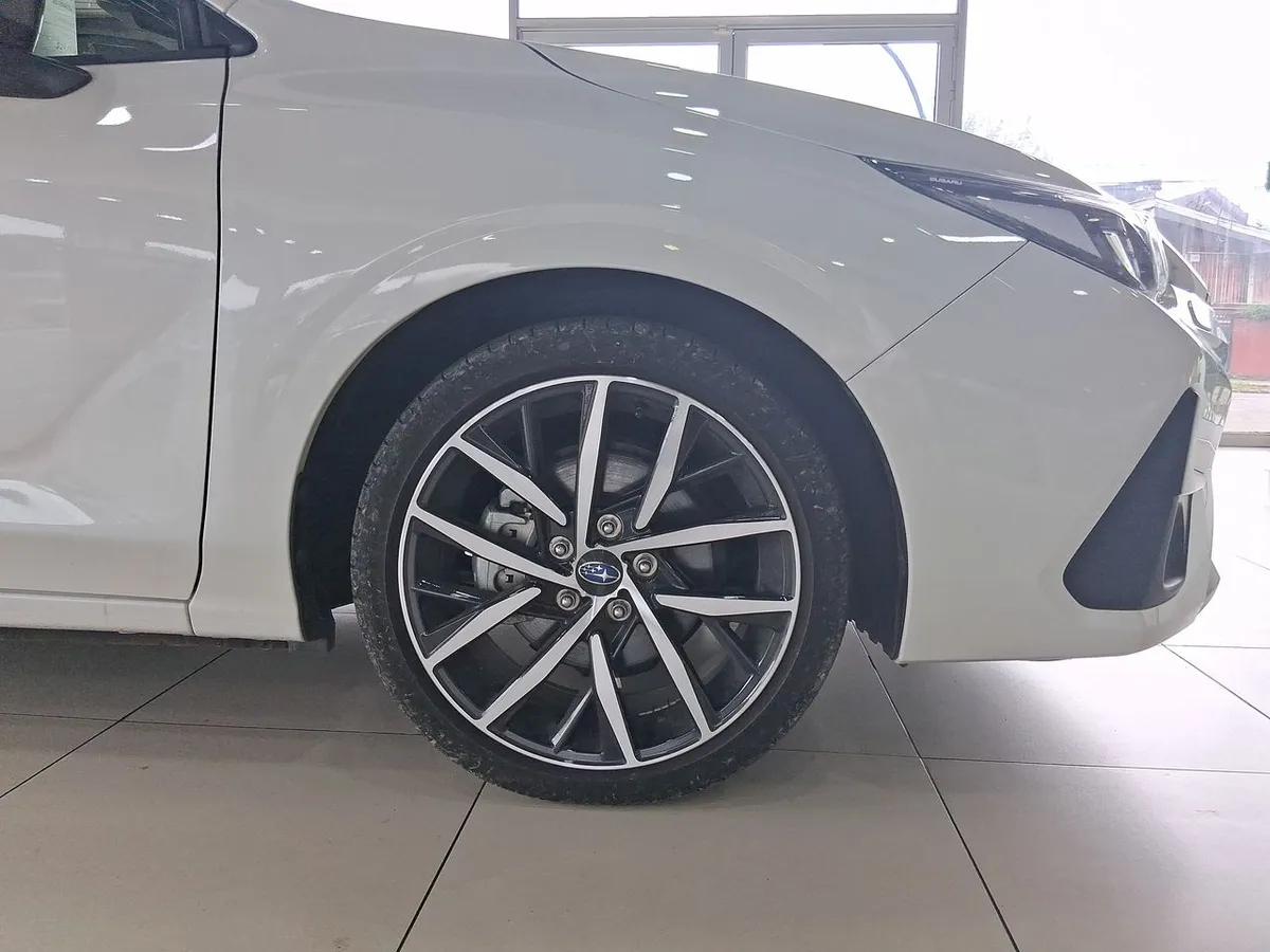 Subaru Impreza 2.0 Awd Cvt At 5p año 2026