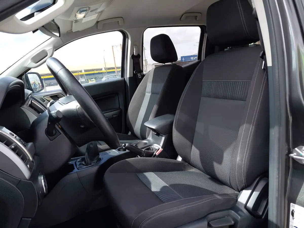 Ford Ranger 2.5 Xlt Euro 6 4x2 Dob. Cab. Mt 4p año 2023