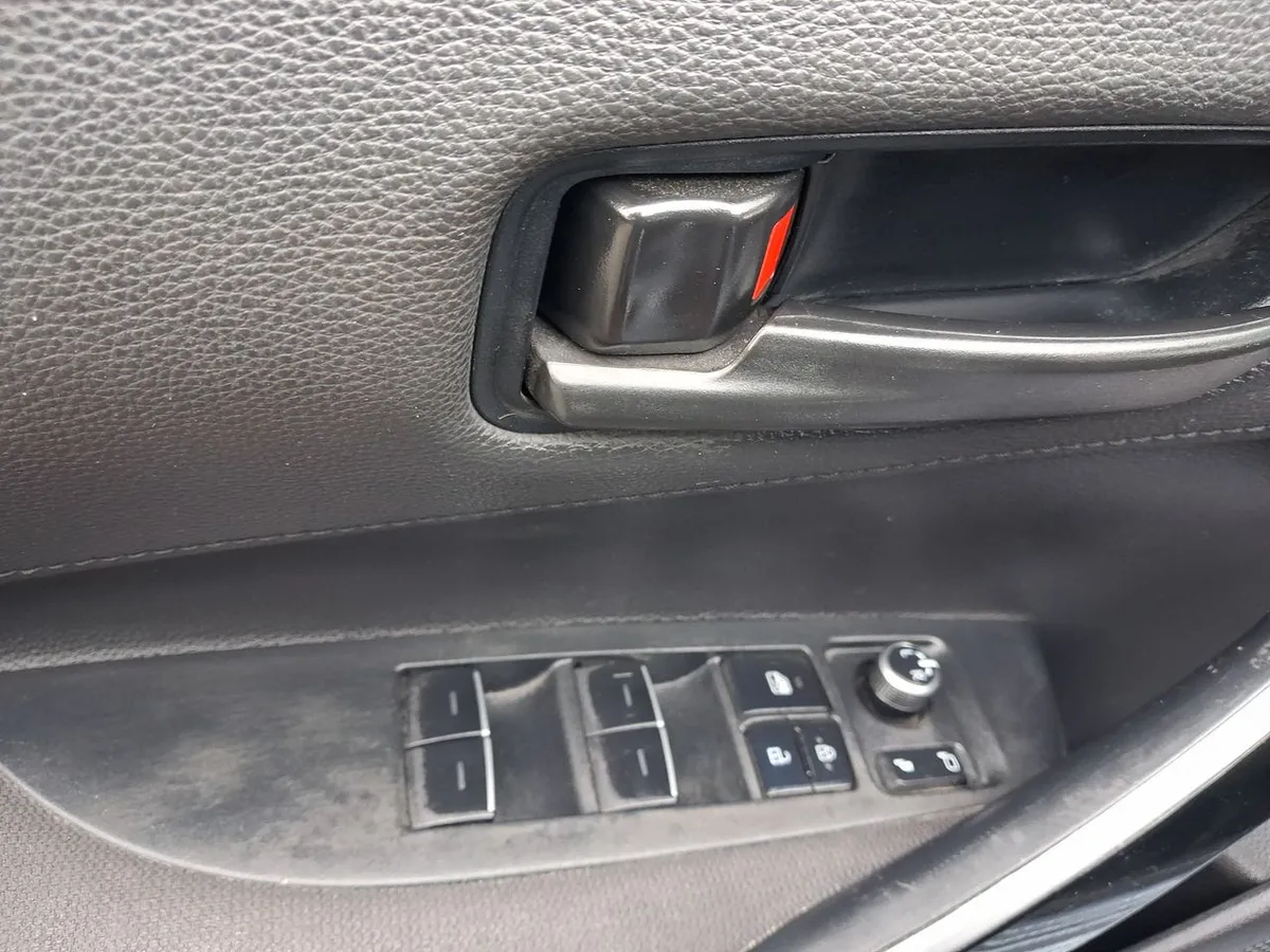 Toyota Corolla 2.0 Xei 4x2 Cvt At 4p año 2022