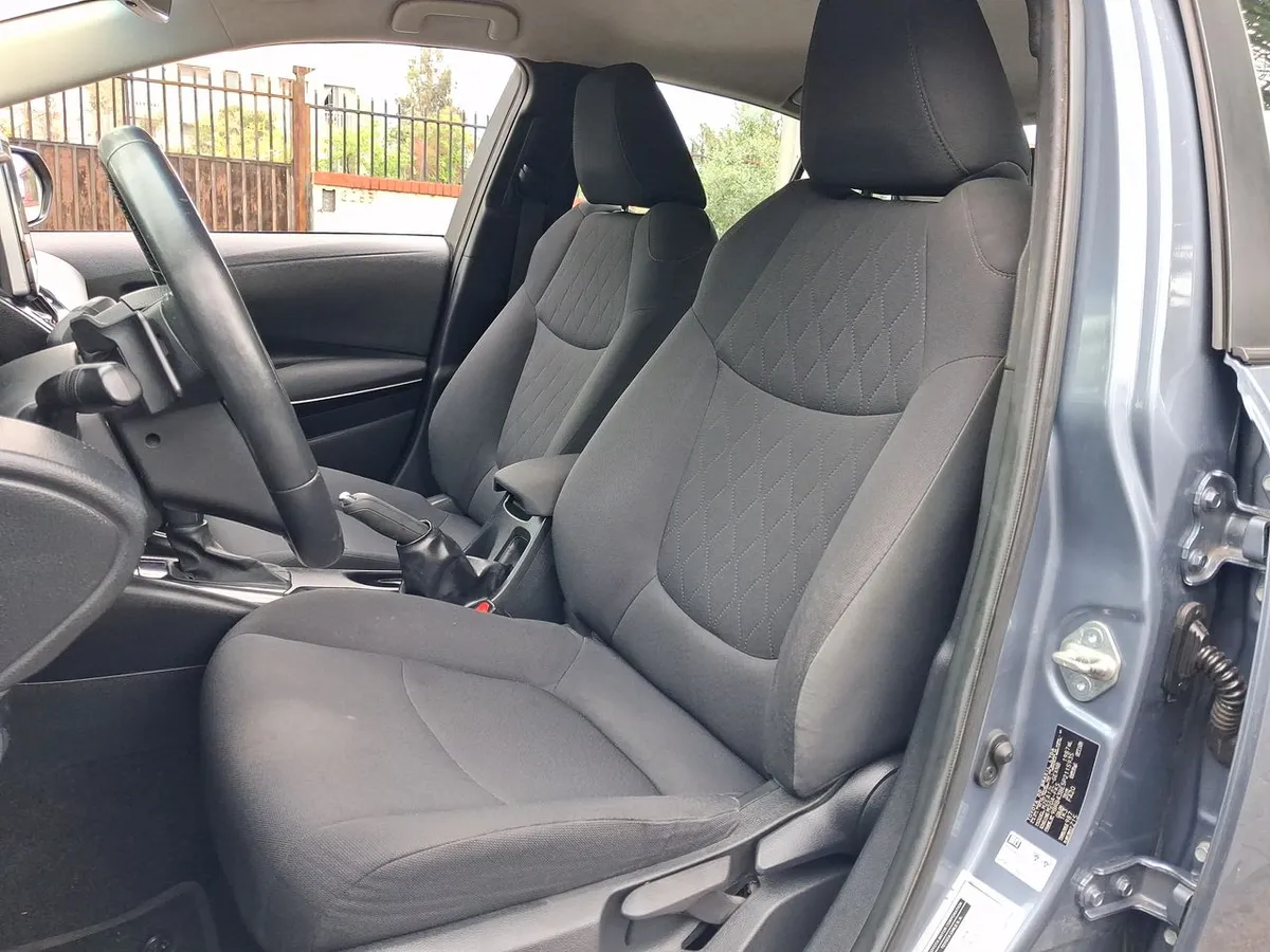 Toyota Corolla 2.0 Xei 4x2 Cvt At 4p año 2022
