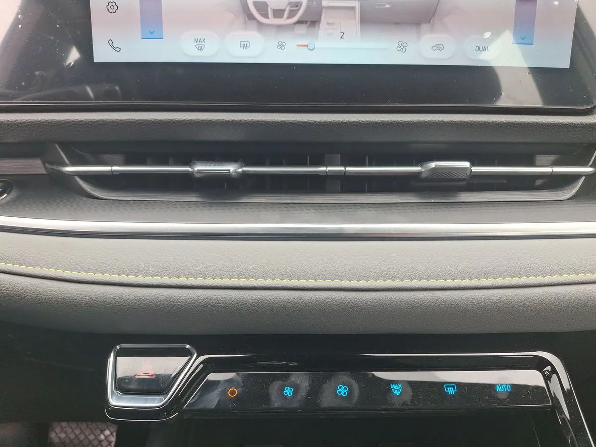 Ford Territory 1.5 Titanium Fhev 4x2 At 5p año 2026