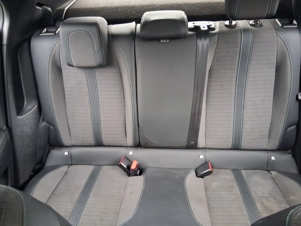Peugeot 2008 1.2 Allure Puretech 130 4x2 At 5p año 2022