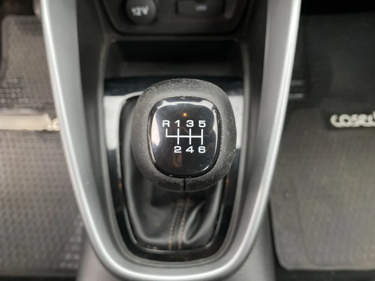 Chevrolet Groove 1.5 Ltz 4x2 Mt 5p año 2023