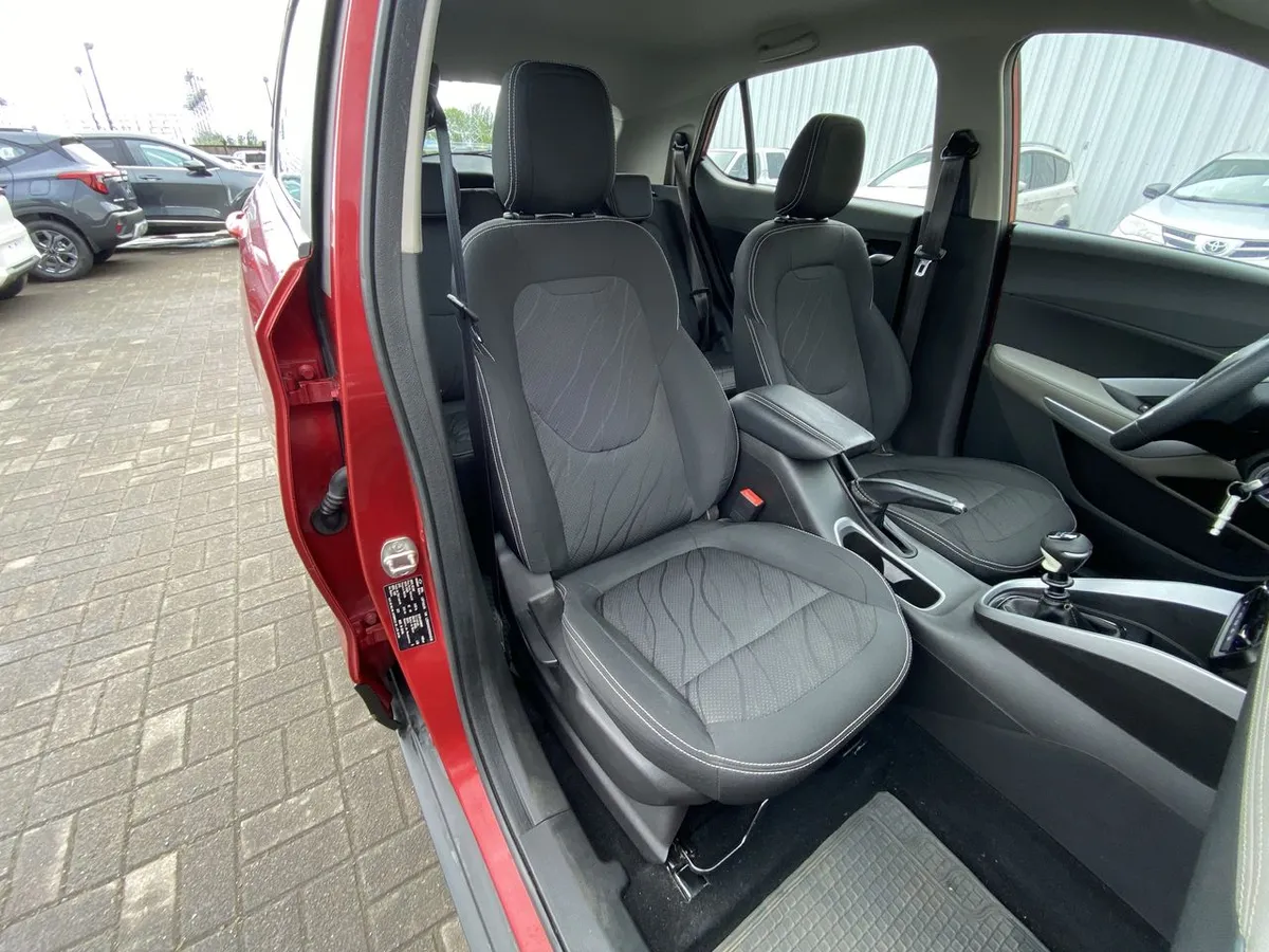 Chevrolet Groove 1.5 Ltz 4x2 Mt 5p año 2023