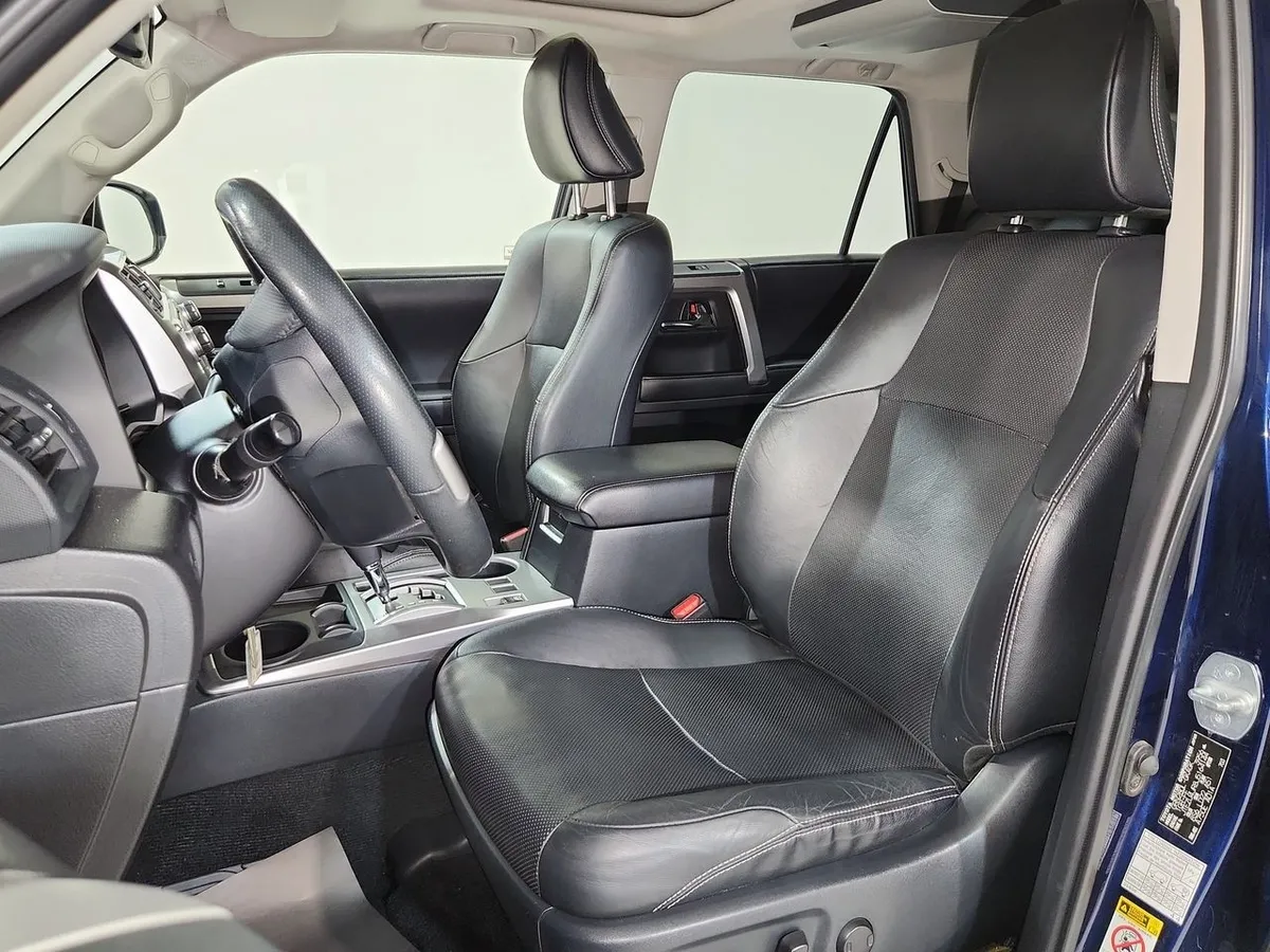 TOYOTA 4RUNNER 4.0 Limited 6241 At año 2018